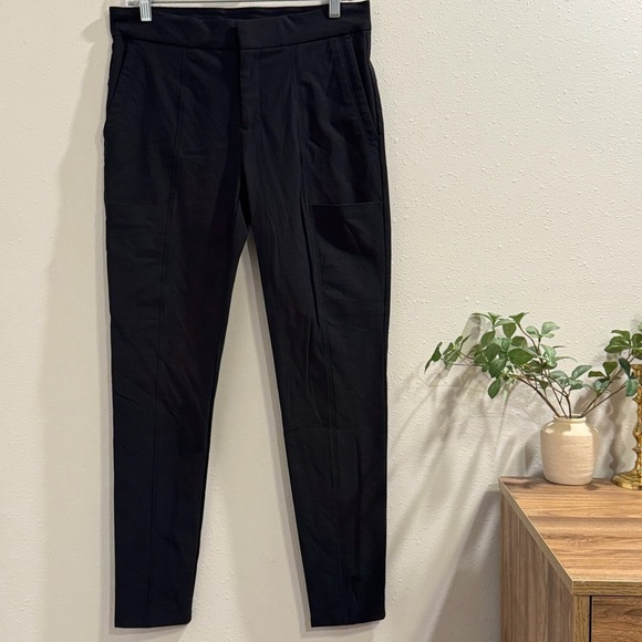Athleta Pants - Athleta Size 6 Black Wander Stash Skinny Pant Everyday Stretch Office Travel